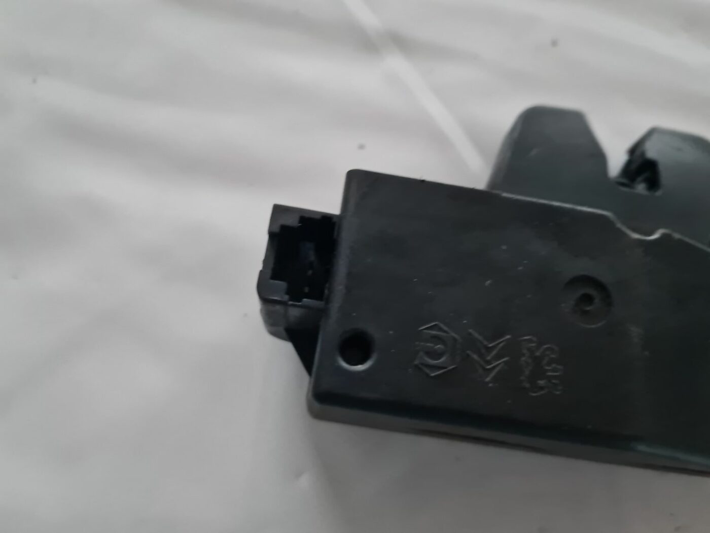 Bagāžnieka vāka slēdzene priekš CITROEN C4 2006-2 3 Bagāžnieka vāka slēdzene priekš CITROEN C4 2006-2