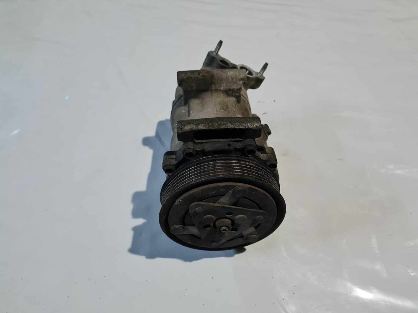 Gaisa kondicioniera kompresors priekš CITROEN C4 2006-2 4 Gaisa kondicioniera kompresors priekš CITROEN C4 2006-2