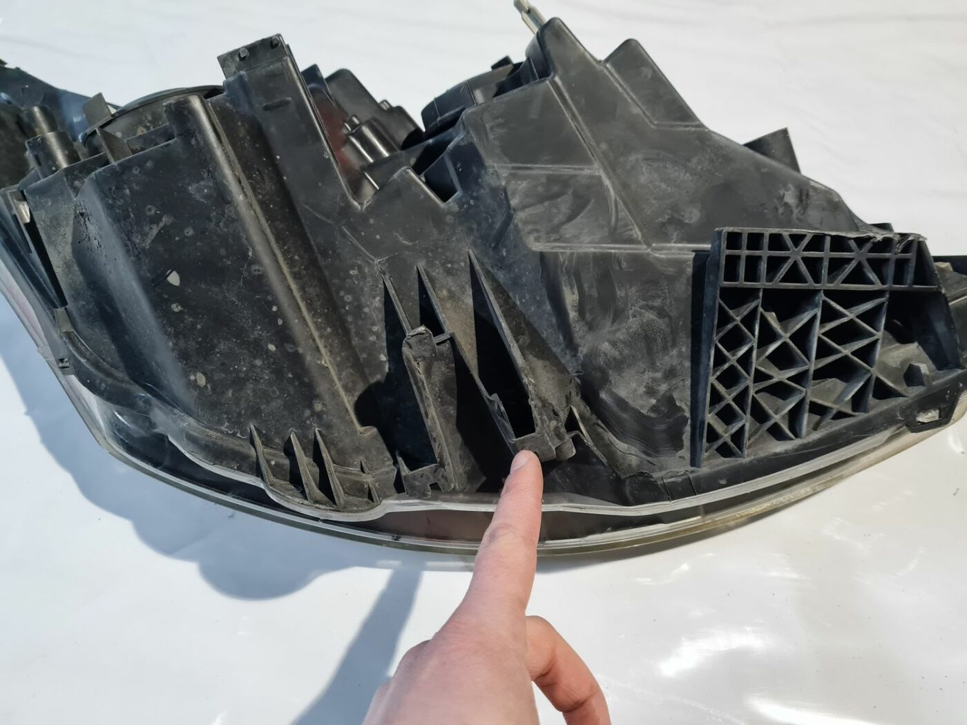 Priekšējais kreisais lukturis priekš CITROEN C4 2006-2 3 Priekšējais kreisais lukturis priekš CITROEN C4 2006-2