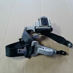 Priekšējā labā drošības josta priekš MAZDA 3 2007