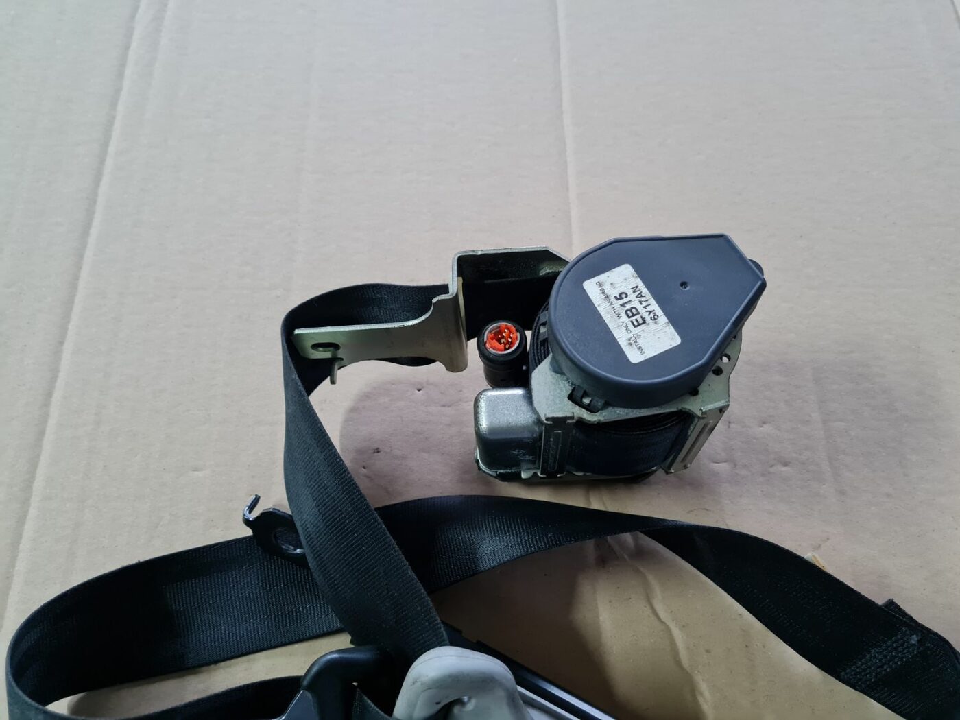 Priekšējā labā drošības josta priekš MAZDA 3 2007 2 Priekšējā labā drošības josta priekš MAZDA 3 2007