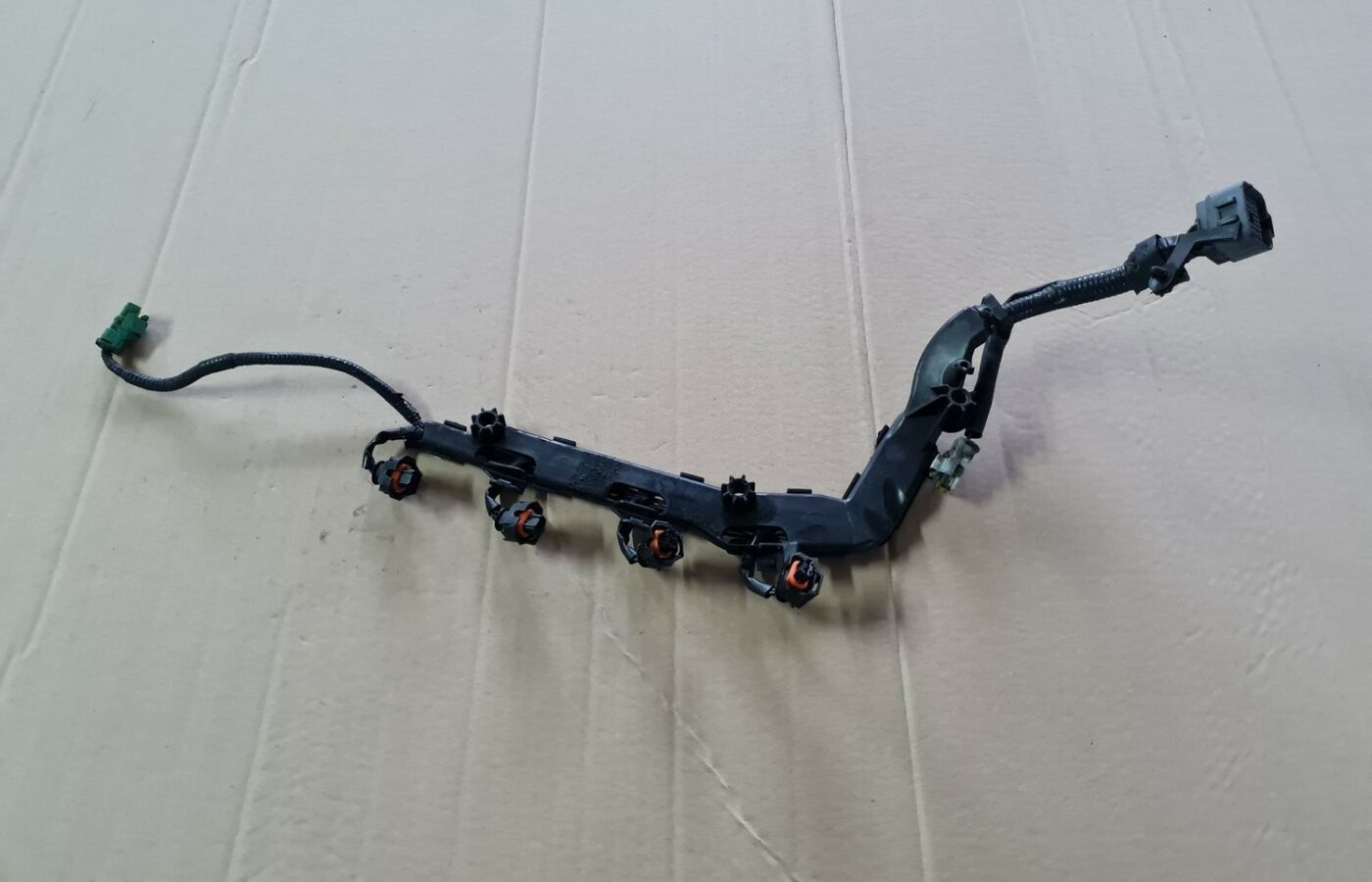 Degvielas smidzinātāju vadi priekš MAZDA 3 2007 1 Degvielas smidzinātāju vadi priekš MAZDA 3 2007