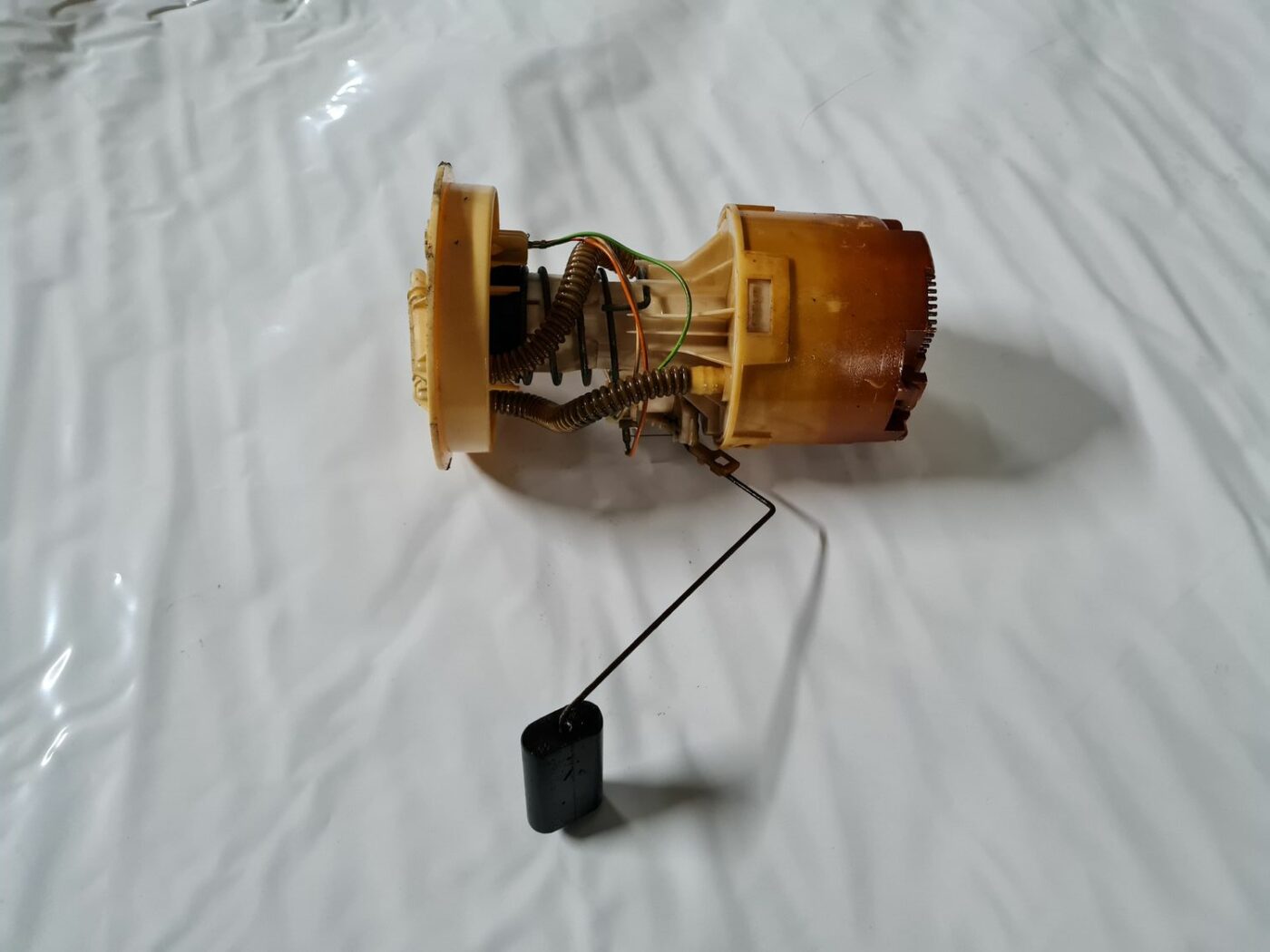 Degvielas tvertnes sūknis priekš MAZDA 3 2007 5 Degvielas tvertnes sūknis priekš MAZDA 3 2007