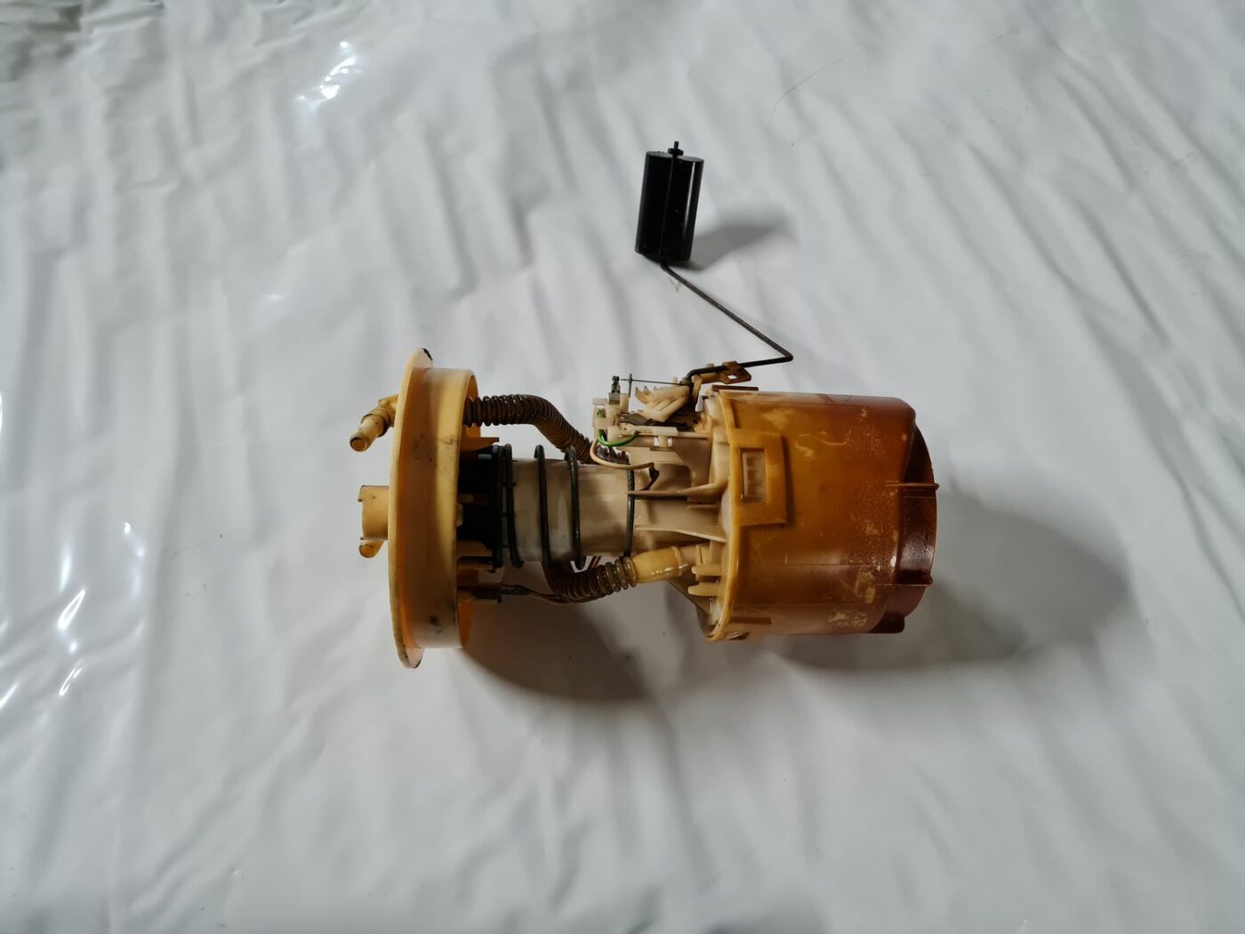 Degvielas tvertnes sūknis priekš MAZDA 3 2007 3 Degvielas tvertnes sūknis priekš MAZDA 3 2007