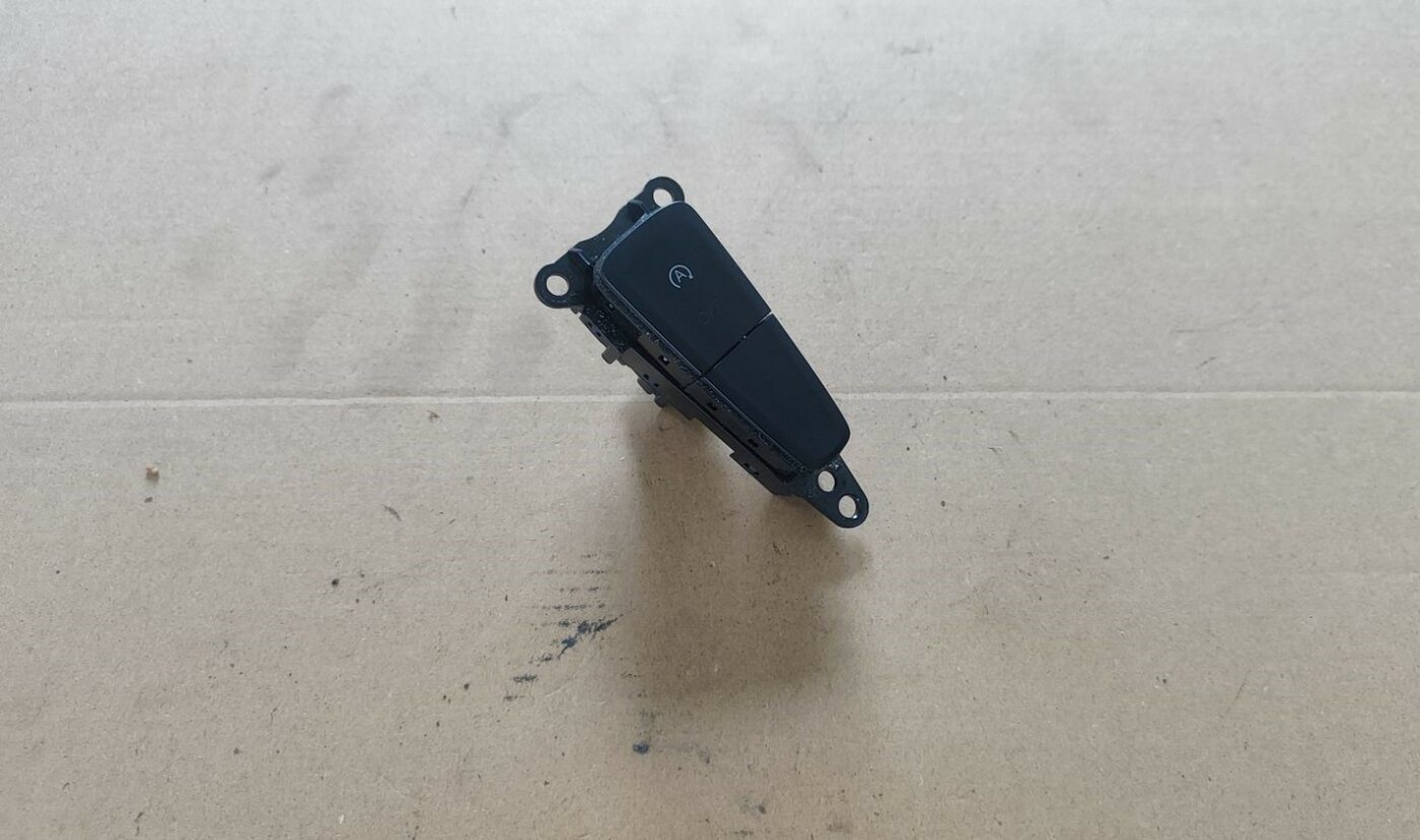 START/STOP režīma deaktivizēšanas poga priekš FORD FOCUS 2016 UNIVERSAL 1 START/STOP režīma deaktivizēšanas poga priekš FORD FOCUS 2016 UNIVERSAL