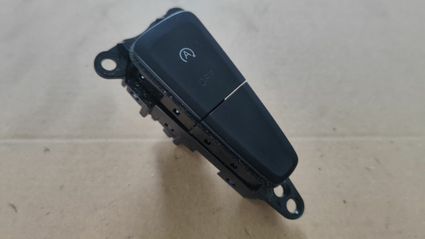 START/STOP režīma deaktivizēšanas poga priekš FORD FOCUS 2016 UNIVERSAL 2 START/STOP režīma deaktivizēšanas poga priekš FORD FOCUS 2016 UNIVERSAL