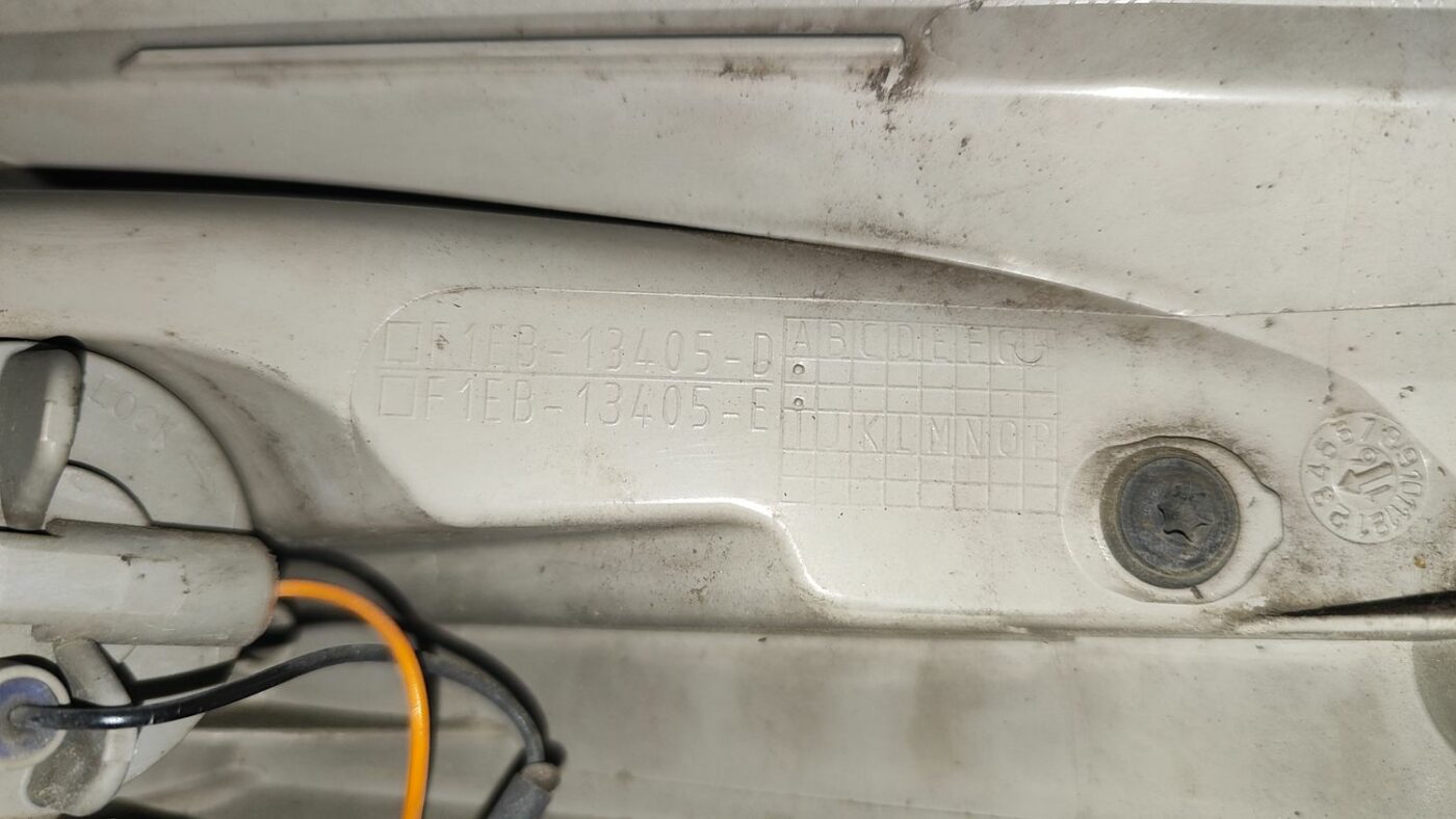 Aizmugurējais kreisais lukturis priekš FORD FOCUS 2016 UNIVERSAL 5 Aizmugurējais kreisais lukturis priekš FORD FOCUS 2016 UNIVERSAL