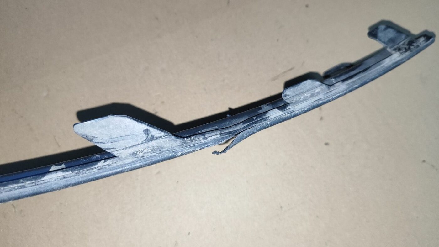 Miglas luktura reste, pa kreisi priekš FORD FOCUS 2016 UNIVERSAL