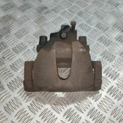 Priekšējais kreisais suports priekš FORD FOCUS 2016 UNIVERSAL