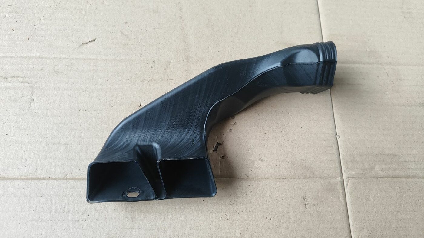 Salona gaisa vads priekš FORD FOCUS 2016 UNIVERSAL