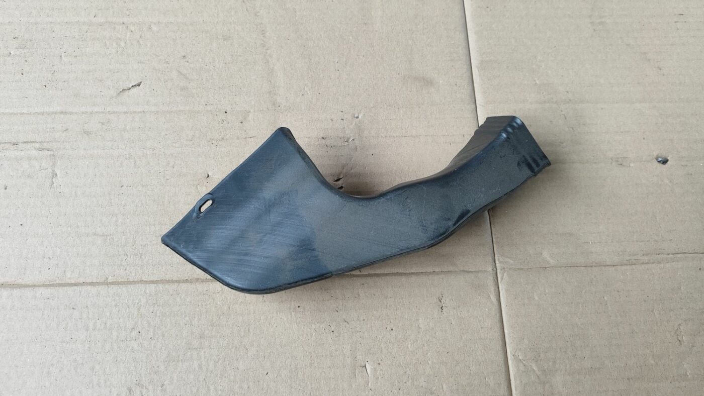 Salona gaisa vads priekš FORD FOCUS 2016 UNIVERSAL