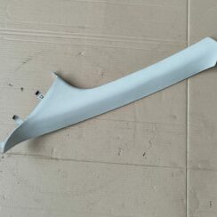 Priekšējas salona statnes apdare priekš FORD FOCUS 2016 UNIVERSAL