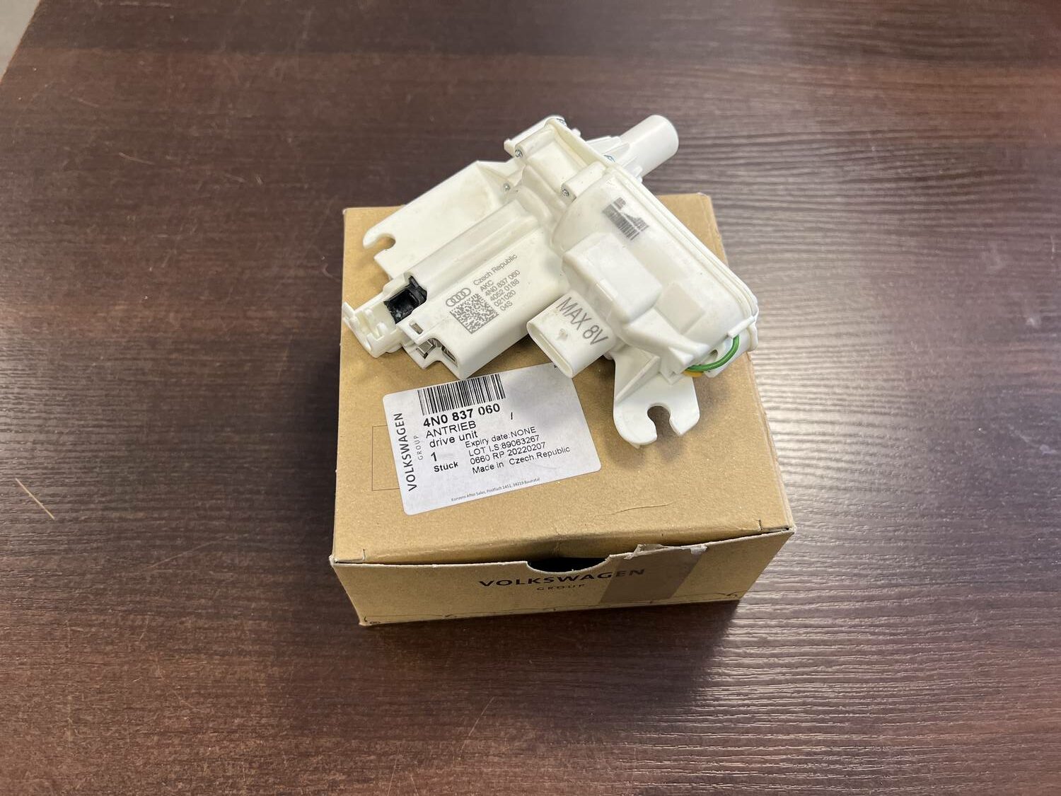 Durvju vilkšanas mehānisms priekš AUDI A7 A8 2017