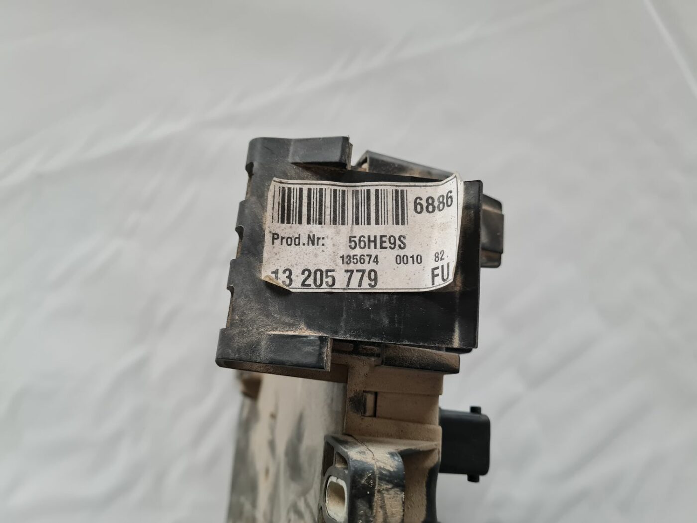 Drošinātāju bloks priekš OPEL VECTRA C 2006 2 Drošinātāju bloks priekš OPEL VECTRA C 2006