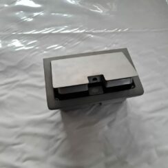 Briļļu uzglabāšanas nodalījums priekš OPEL VECTRA C 2006