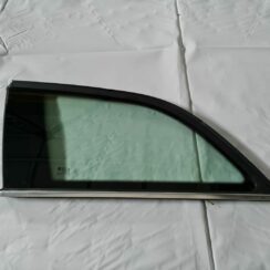 Aizmugurējais kreisais sānu stikls priekš OPEL VECTRA C 2006