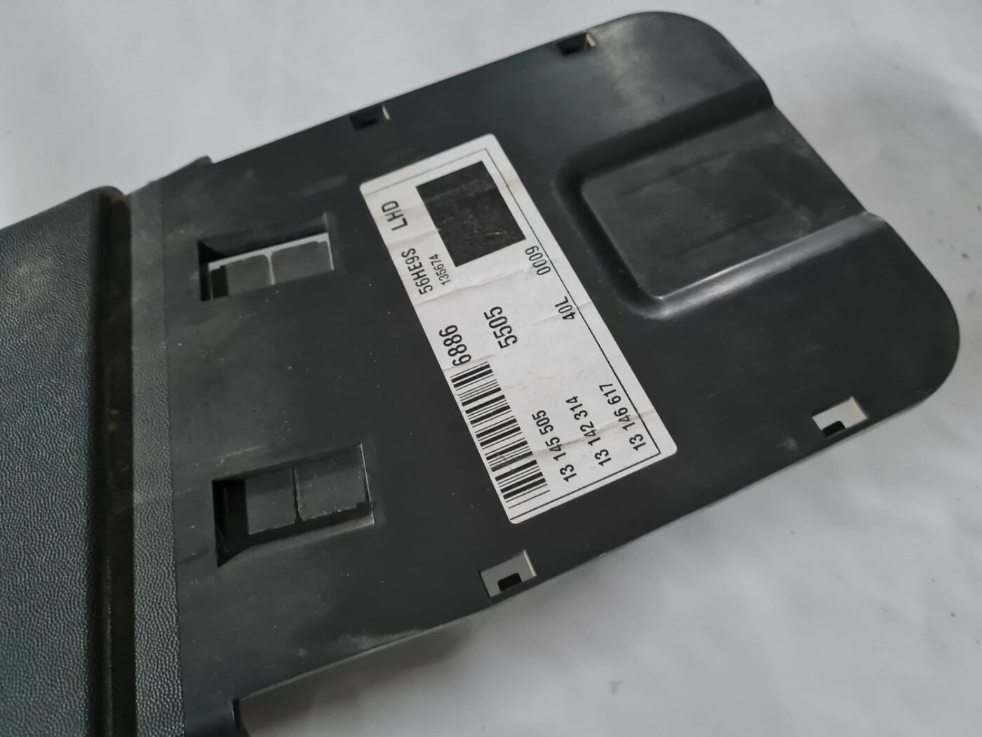 Vidējas salona statnes apdare priekš OPEL VECTRA C 2006 2 Vidējas salona statnes apdare priekš OPEL VECTRA C 2006