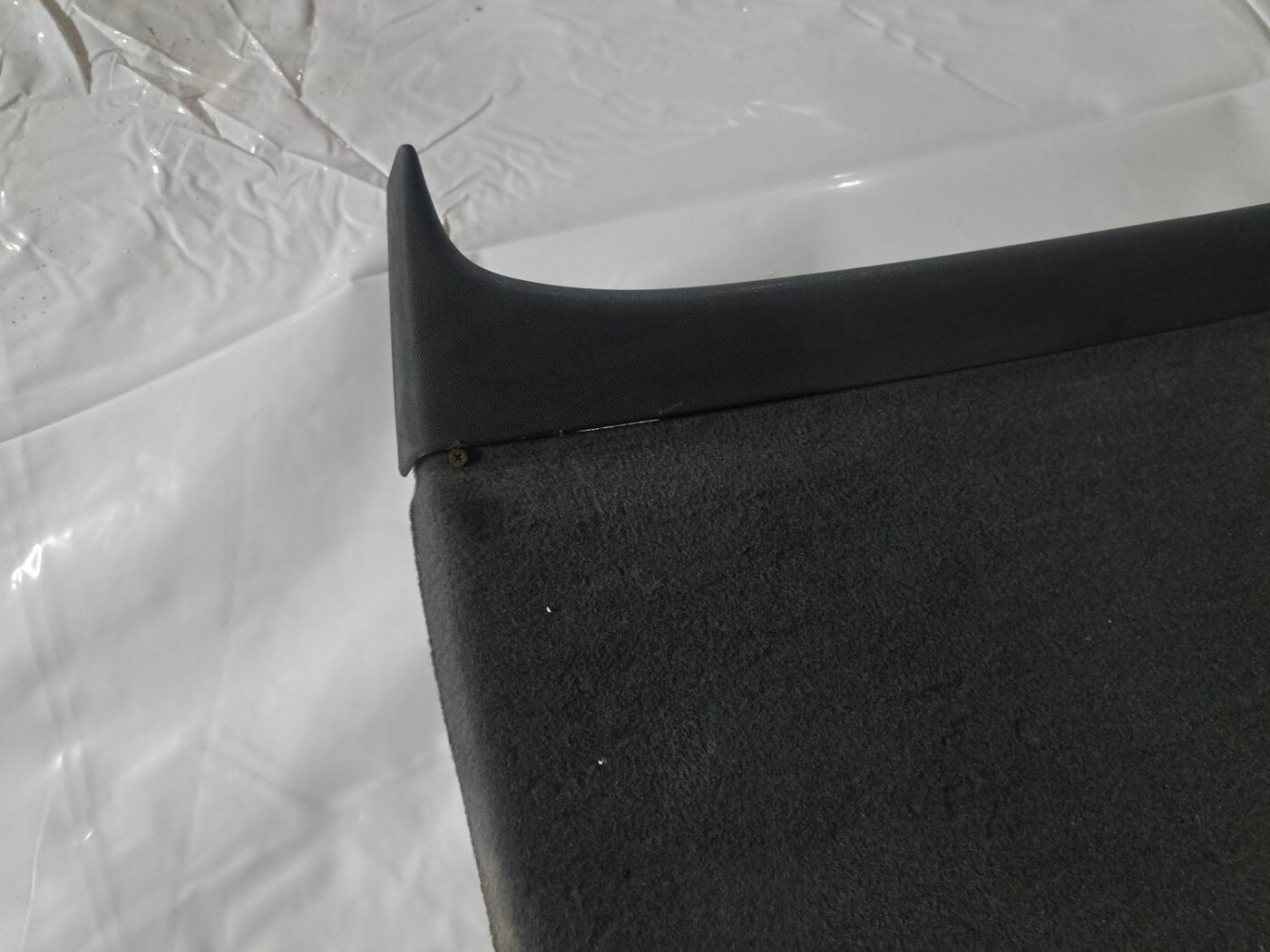 Bagāžnieka vāka liela apdare priekš OPEL VECTRA C 2006 2 Bagāžnieka vāka liela apdare priekš OPEL VECTRA C 2006