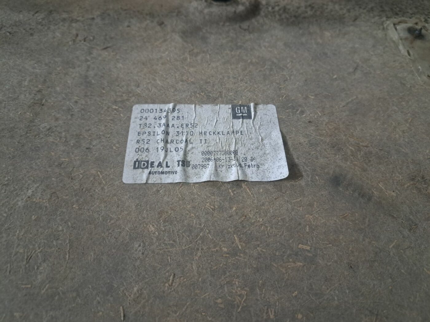 Bagāžnieka vāka liela apdare priekš OPEL VECTRA C 2006 3 Bagāžnieka vāka liela apdare priekš OPEL VECTRA C 2006