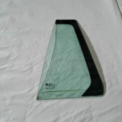 Kreiso durvju stūra stikls priekš OPEL VECTRA C 2006