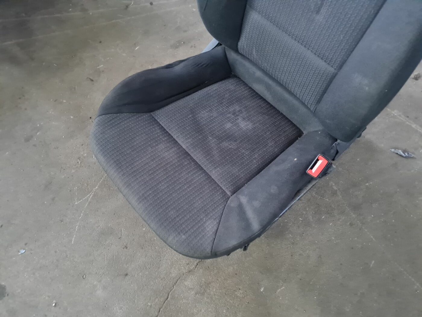 Priekšējais labais sēdeklis priekš OPEL VECTRA C 2006 2 Priekšējais labais sēdeklis priekš OPEL VECTRA C 2006