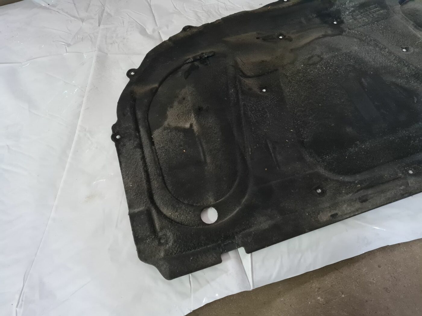 Pārsega trokšņa izolācija priekš OPEL VECTRA C 2006 2 Pārsega trokšņa izolācija priekš OPEL VECTRA C 2006