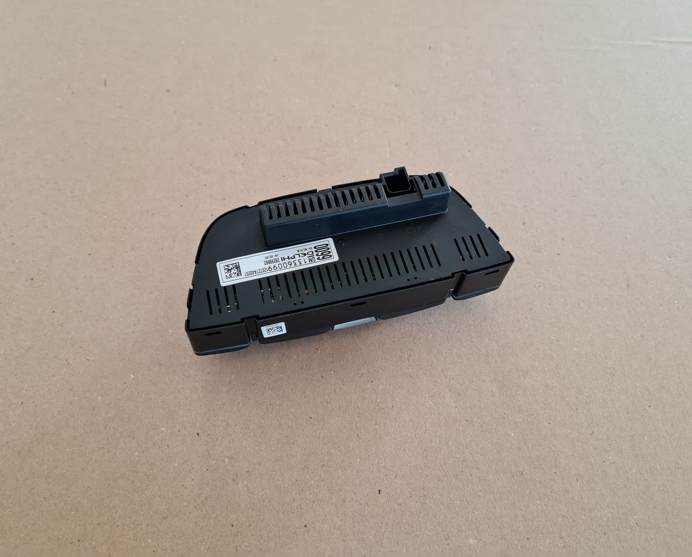 Klimata kontroles bloks priekš OPEL ASTRA J 2013 2 Klimata kontroles bloks priekš OPEL ASTRA J 2013