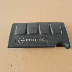 Dzinēja dekoratīvais vāks priekš OPEL ASTRA J 2013