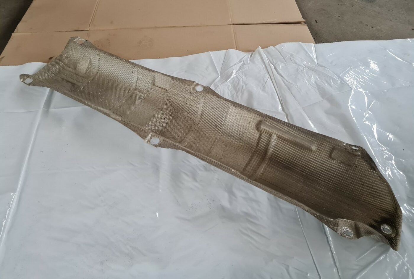 Izpūtēja sistēmas karstuma aizsargs priekš OPEL ASTRA J 2013