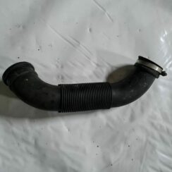 Gaisa ieplūdes šļūtene priekš OPEL ASTRA J 2013