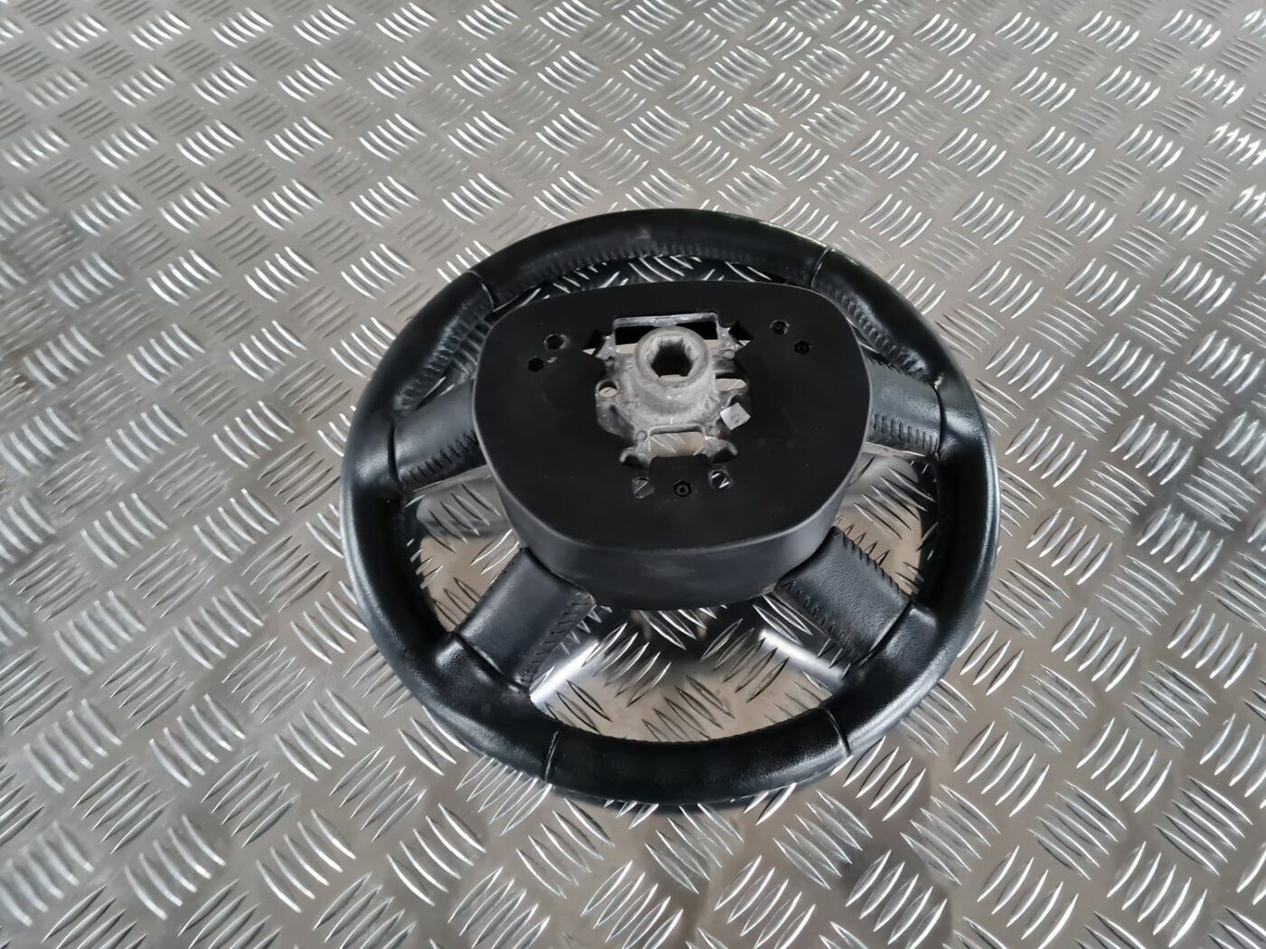 Stūre priekš FORD FOCUS C-MAX 2004