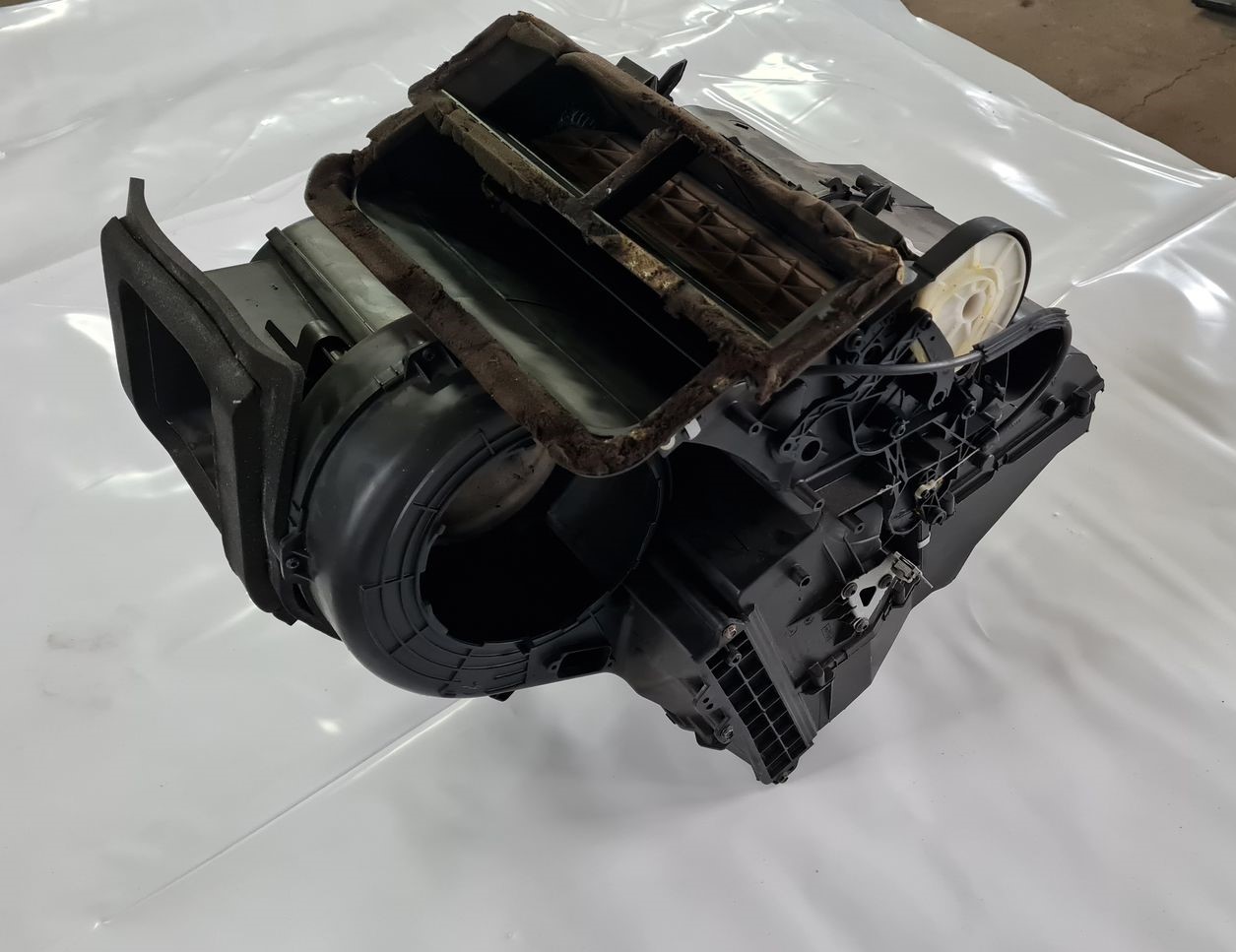 Salona sildītājs priekš FORD FOCUS C-MAX 2004