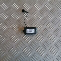 Antenas pastiprinātāja bloks priekš VOLVO C30 2008 SILVER