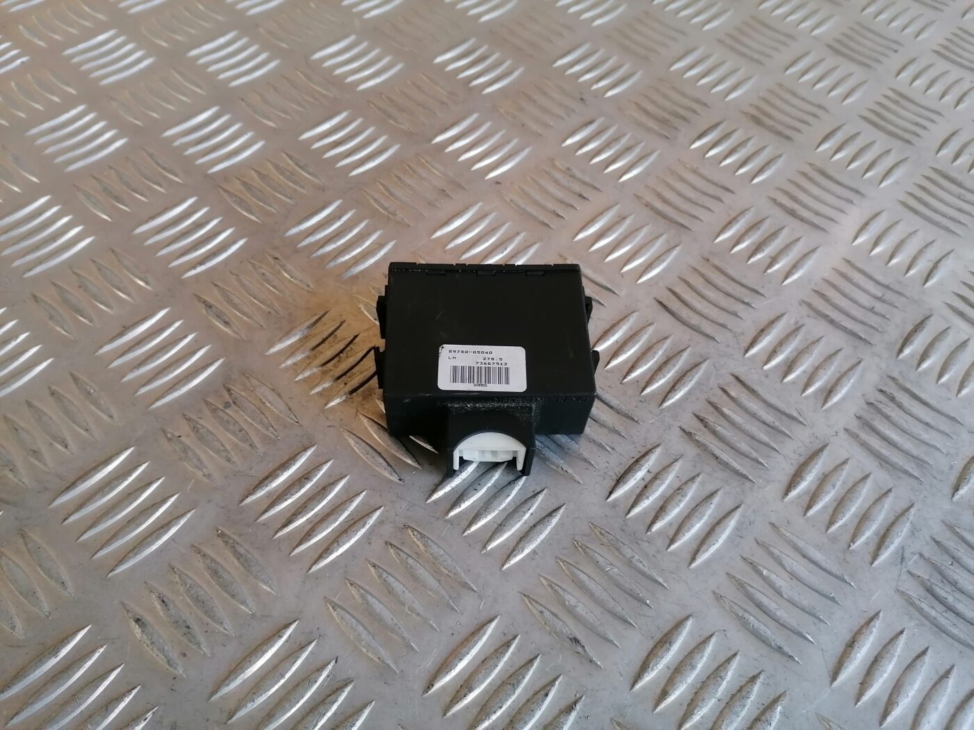 Imobilaizera vadības bloks priekš TOYOTA AVENSIS 2007 1 Imobilaizera vadības bloks priekš TOYOTA AVENSIS 2007