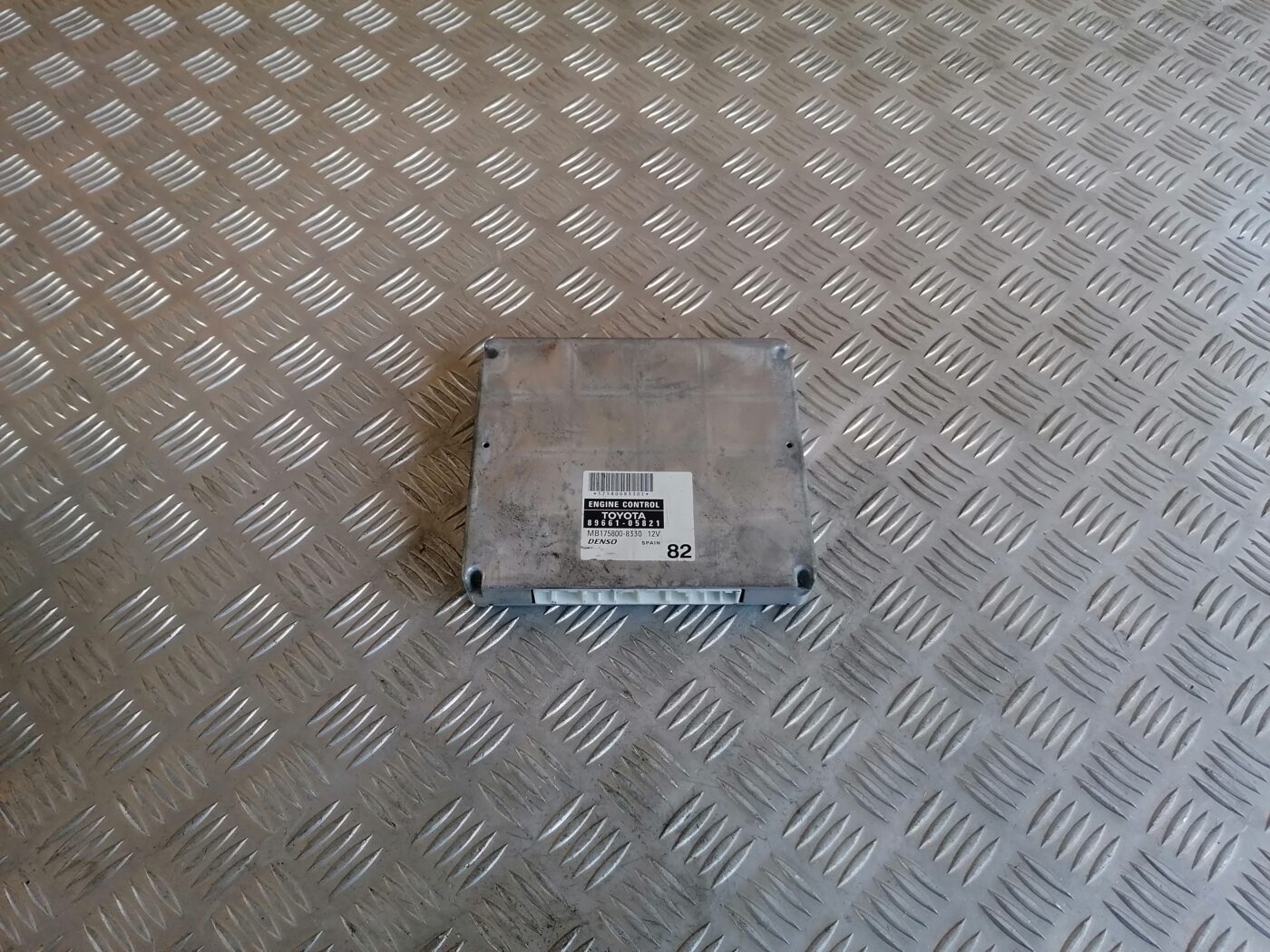 Dzinēja vadības bloks priekš TOYOTA AVENSIS 2007 1 Dzinēja vadības bloks priekš TOYOTA AVENSIS 2007