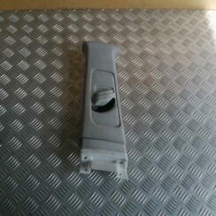 Vidējas salona statnes apdare priekš TOYOTA AVENSIS 2007