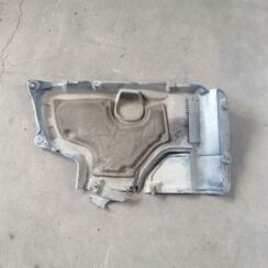 Dzinēja aizsargdaļas priekš TOYOTA AVENSIS 2007