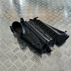 Gaisa filtra korpuss priekš MERCEDES BENZ ML320 2006 SILVER