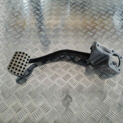 Bremžu pedālis priekš MERCEDES BENZ ML320 2006 SILVER