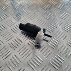 Mazgātāja šķidruma sūknis priekš MERCEDES BENZ ML320 2006 SILVER