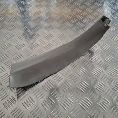 Bagāžnieka vāka apdare priekš MERCEDES BENZ ML320 2006 SILVER