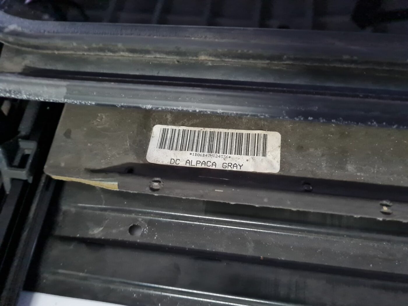 Lūka priekš MERCEDES BENZ ML320 2006 SILVER 4 Lūka priekš MERCEDES BENZ ML320 2006 SILVER