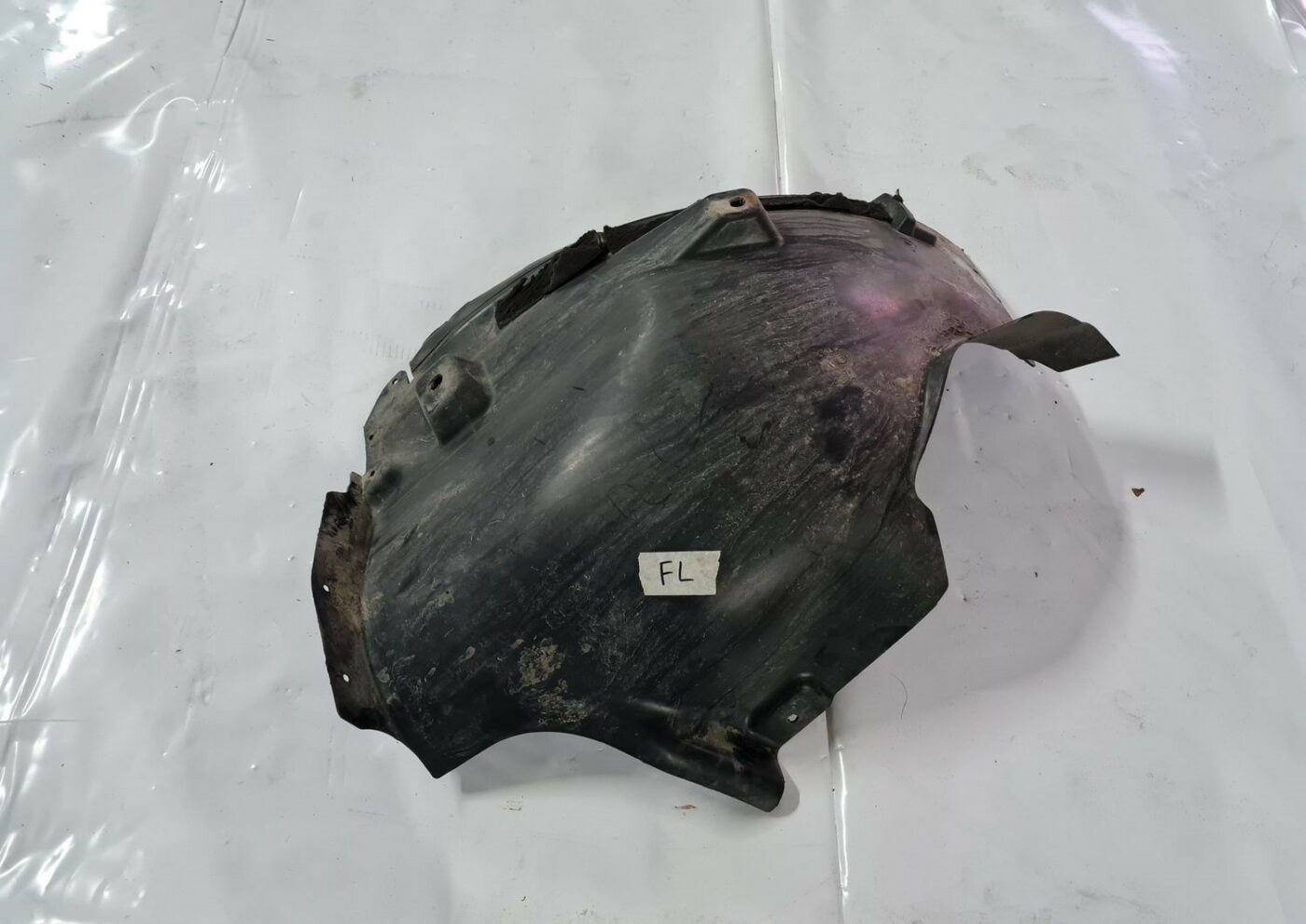 Priekšējais kreisais paspārns priekš MERCEDES BENZ ML320 2006 SILVER 3 Priekšējais kreisais paspārns priekš MERCEDES BENZ ML320 2006 SILVER