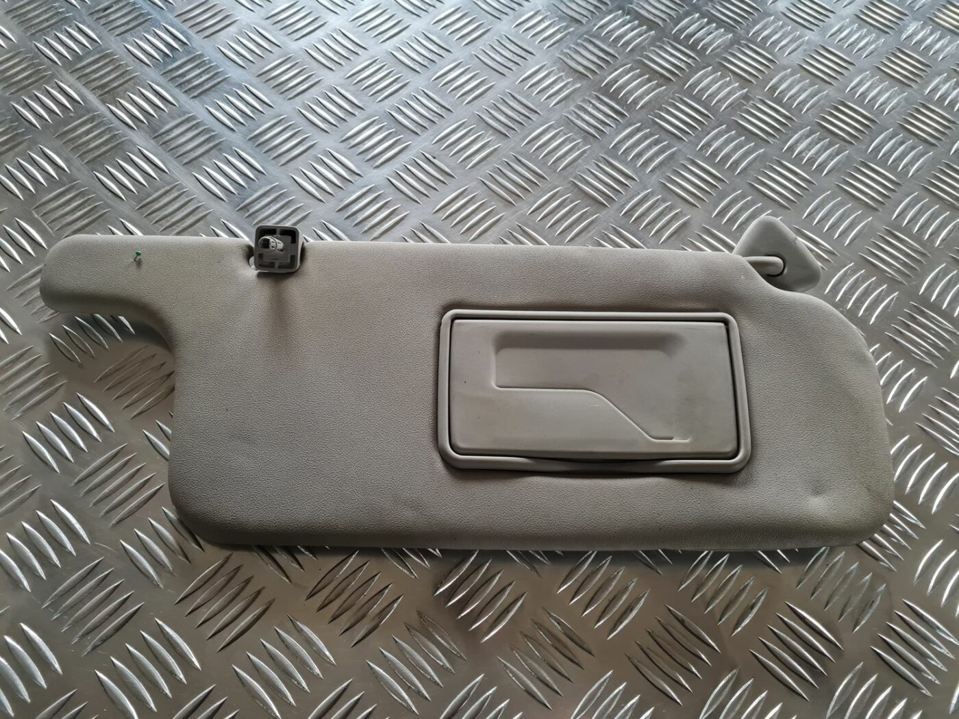 Saules aizsargs priekš TOYOTA COROLLA VERSO 2003 1 Saules aizsargs priekš TOYOTA COROLLA VERSO 2003