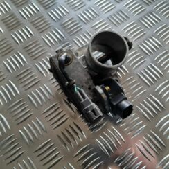 Droseļvārsts priekš TOYOTA COROLLA VERSO 2003