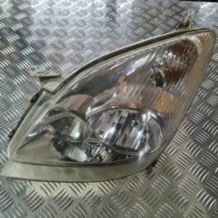 Priekšējais kreisais lukturis priekš TOYOTA COROLLA VERSO 2003