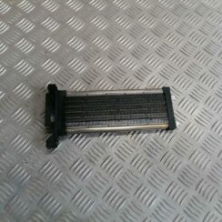 Papildus autonoma elektriskais sildītājs priekš AUDI A4 2007