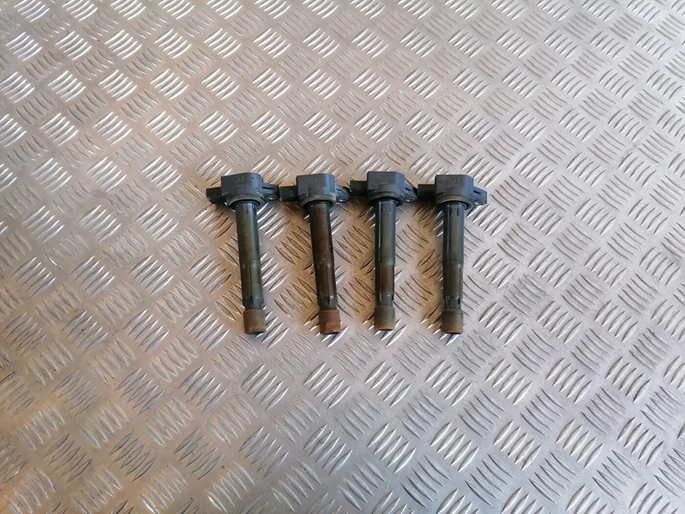 Augstsprieguma spole priekš HONDA ACCORD 2007 YR562P