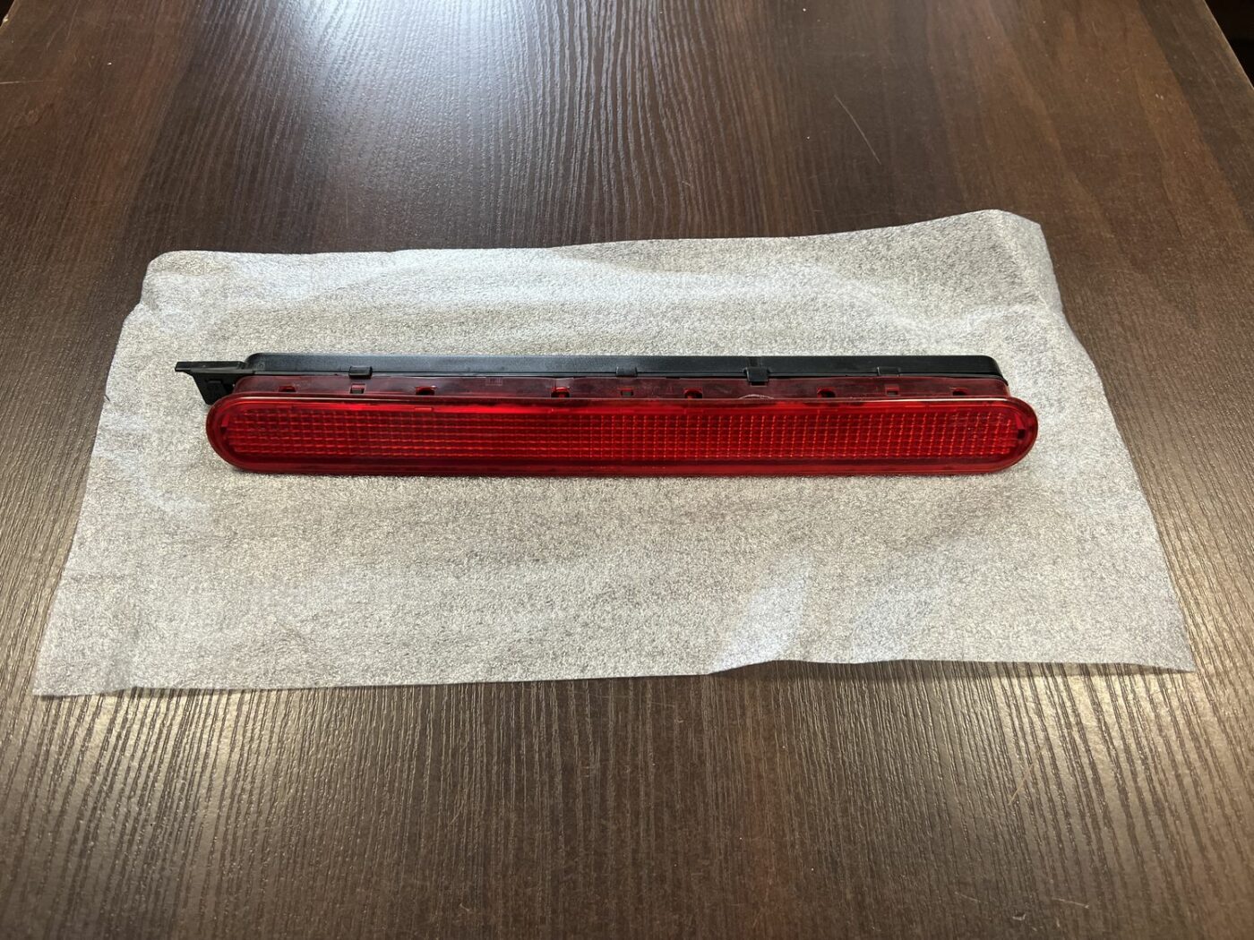 Stop signāls priekš Volkswagen Transporter T5 2003-2009 1 Stop signāls priekš Volkswagen Transporter T5 2003-2009