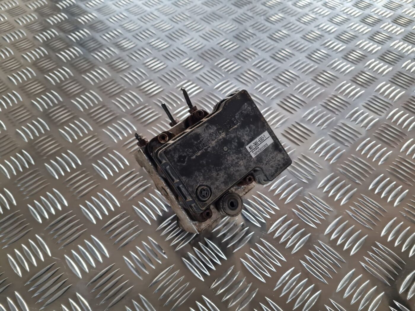 ABS bloks priekš MITSUBISHI LANCER 2006